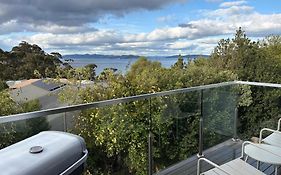 New Architect Designed Coastal Retreat-Water Views